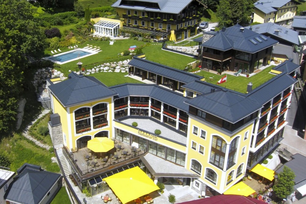 Hotel Saalbacher Hof im Sommer