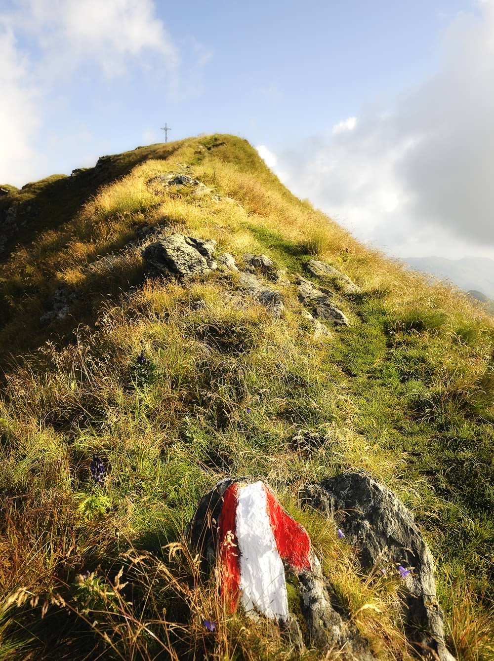 Gipfel bei der Seven Summits Wanderung in Saalbach width=