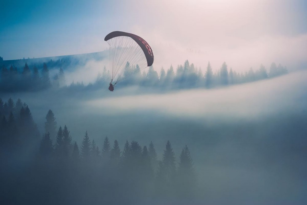 Saalbach von oben entdecken - beim Paragliding