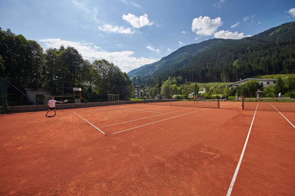 Play tennis on the hotel’s own sand court